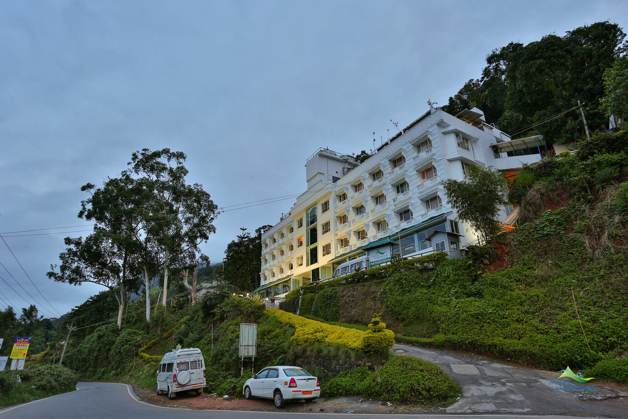 Misty Mountain Resort Munnar Eksteriør billede